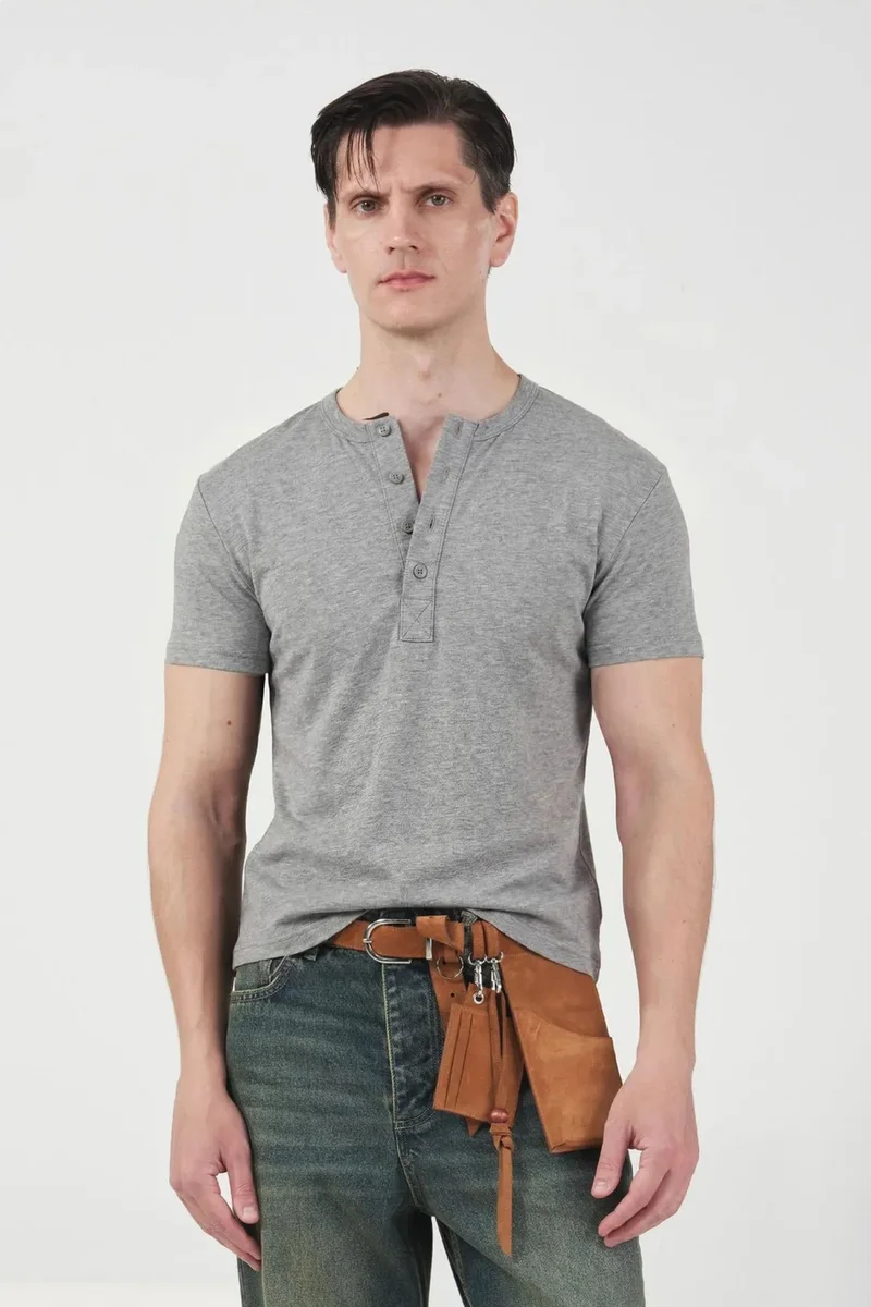 GIESTO Slim Fit Crew Neck Buttoned T-Shirt