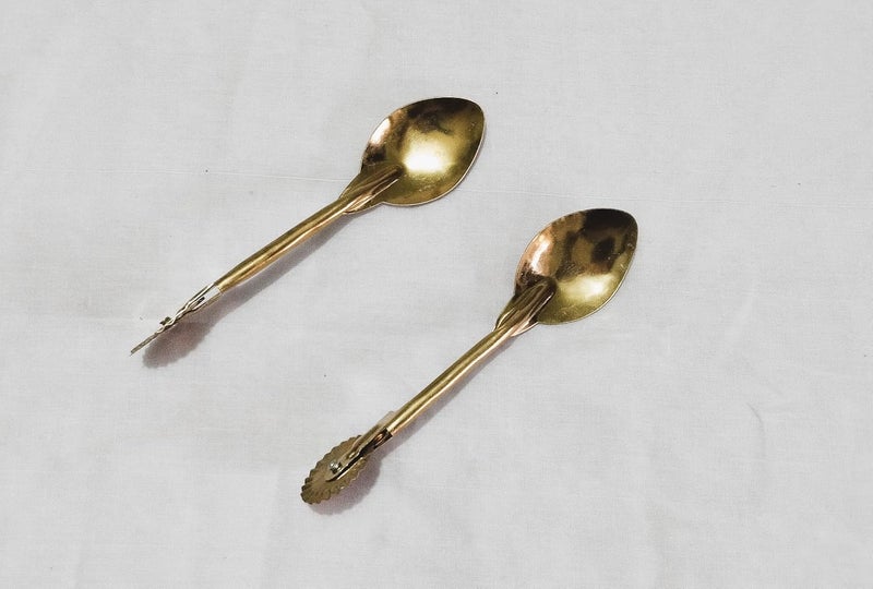 GS KITCHENWARE GS Brass Karanji Cutter Tool GujiaShankarpali Cutter 2 in 1 Brass Spoon with Cutter Pack of 2 - Image 2