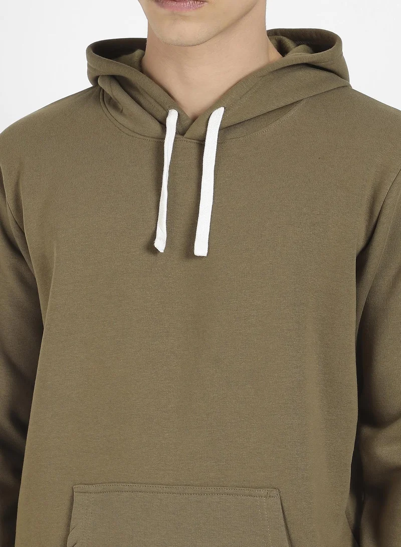 Campus Sutra Men's Olive Green Pullover Hoodie With Contrast Drawstring