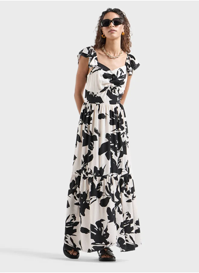 FAV Printed Sweetheart Neck Dress