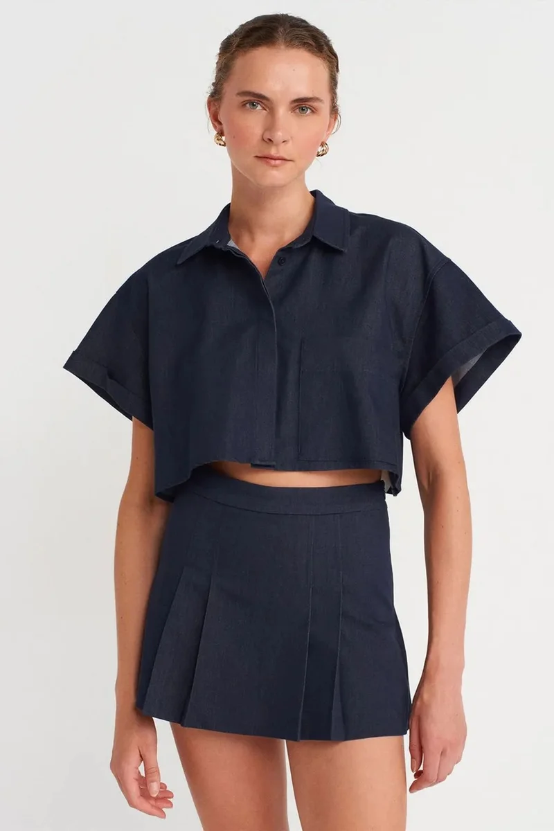 DILVIN Women's Cropped Textured Button Shirt