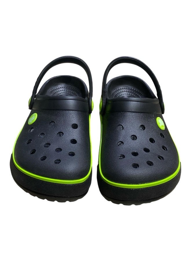 Coco Clog features items designed specifically for children and a great display screen - suitable for everyday and nautical occasions - Image 3