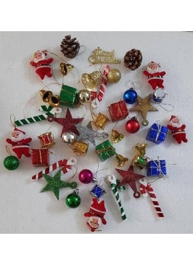 Lazybeee Lazybeee Table Top 2ft Mini Christmas Tree 24 Tabletop Christmas Tree with Decoration Kit and Small Decoration Mini Artificial Christmas Tree for Tabletop Decorations  - Image 2