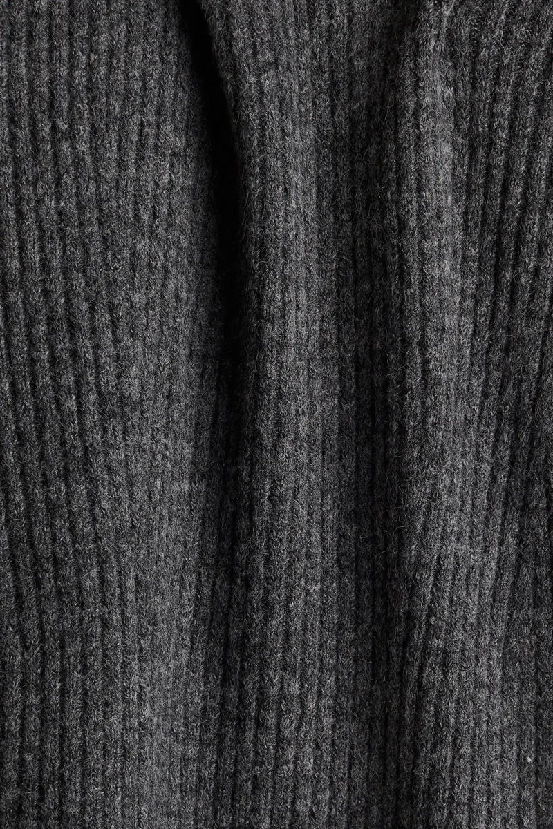 H&M Rib-knit off-the-shoulder dress