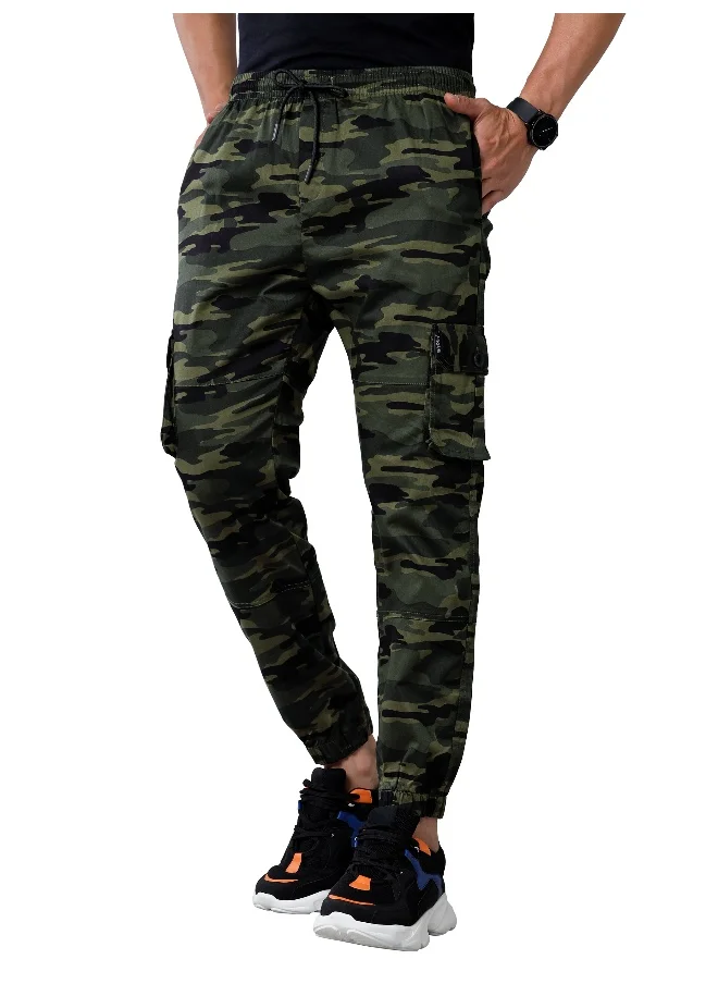 بيونغ Camouflage Green Dual Pocket Cargo Joggers For Men