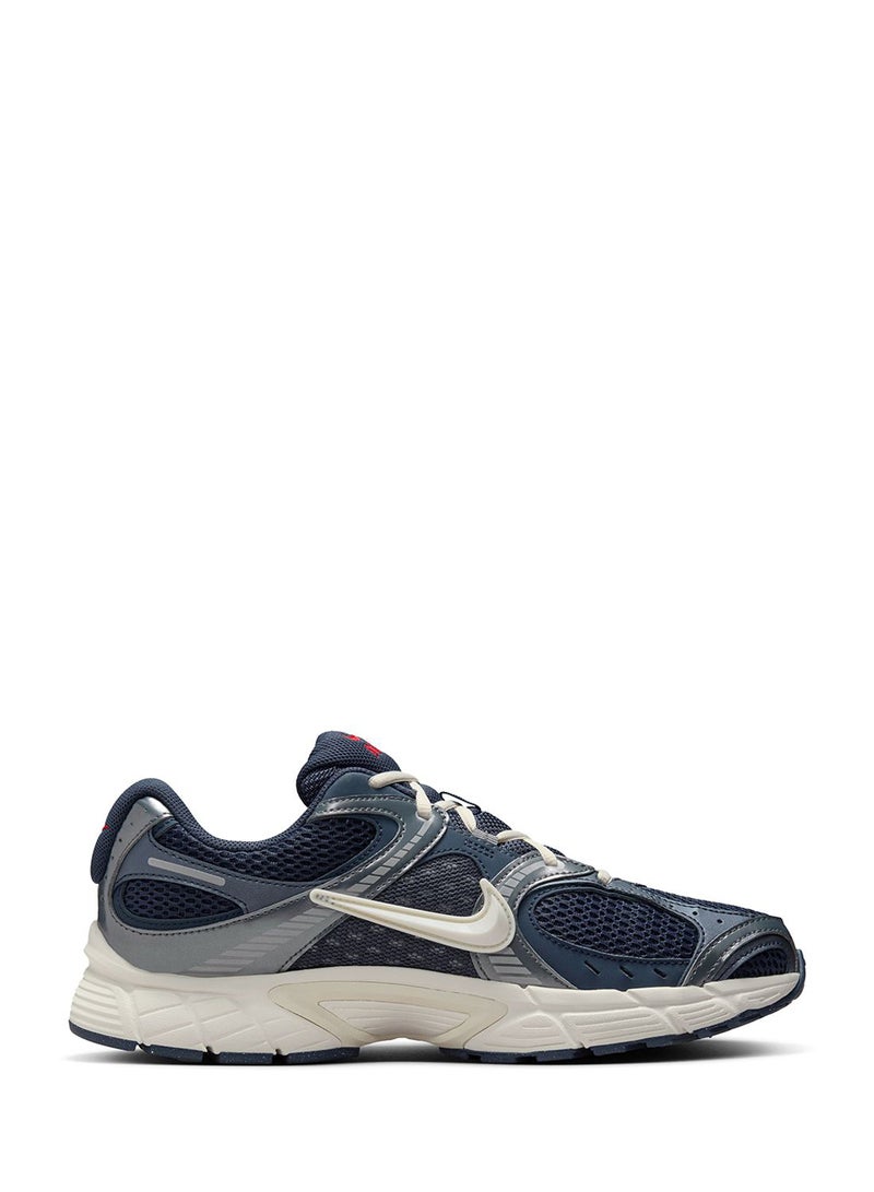 Nike V5 Runner  - Image 1