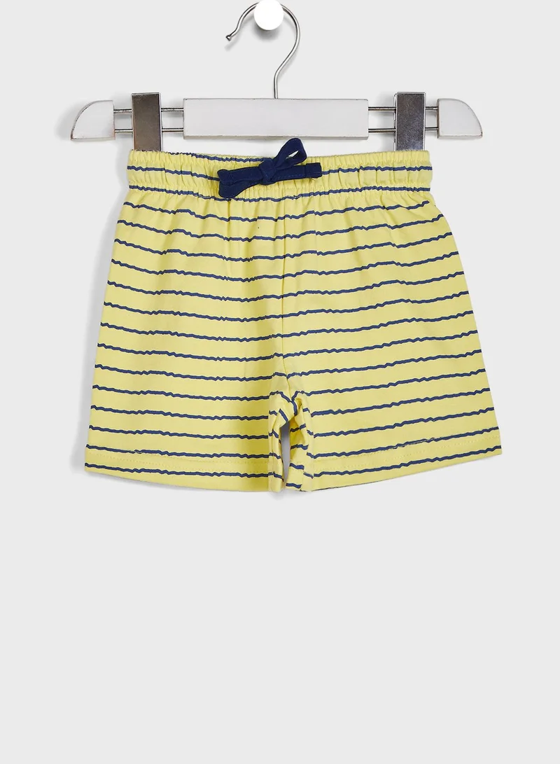 Nautinati Printed T-Shirt With Shorts