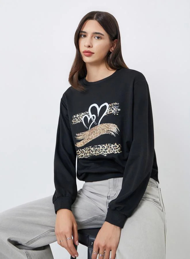 تايك تو تيشيرت بقصة عادية وأكمام طويلة