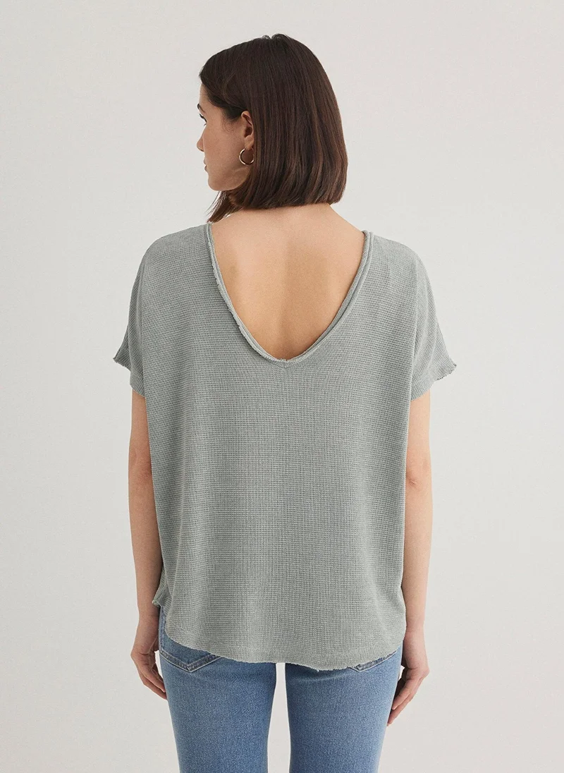 مافي تيشيرت رمادي