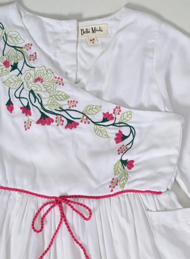 BELLA MODA Floral Embroidered Dress - Image 4