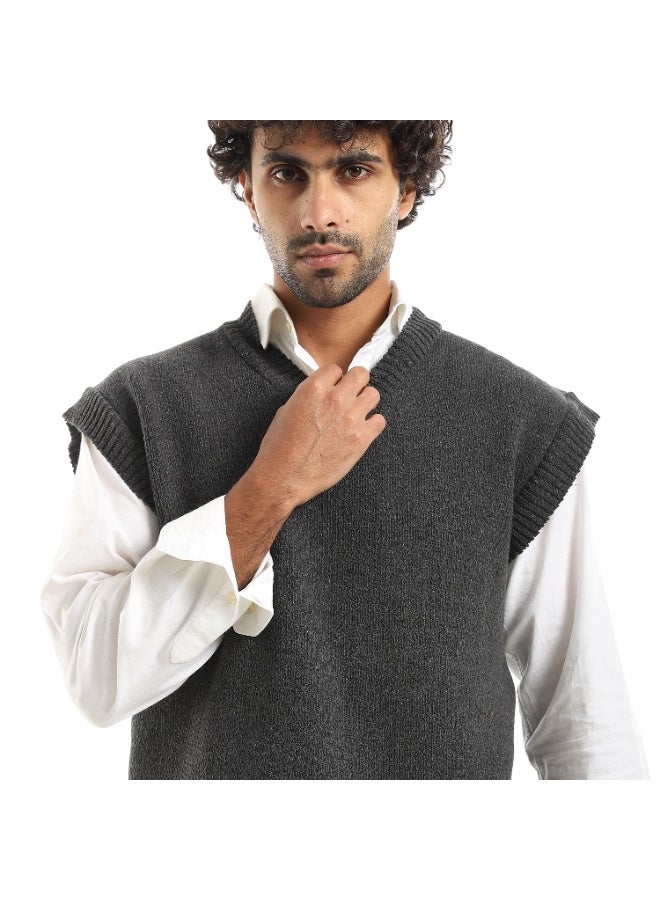 سيزار فيست صوف رجالي برقبة علي شكل سبعة وبدون أكمام - Image 5