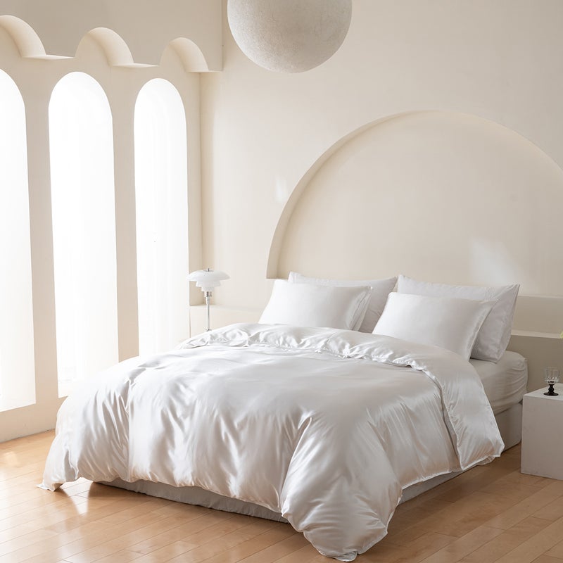 Wish Home Textile Three-Piece Bedding Solid Color Simulation Silk Satin Kit - Image 4
