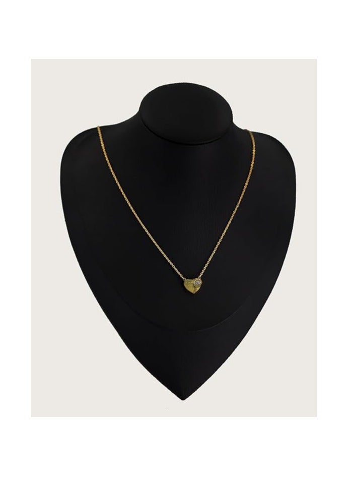 كاف كريشنس قلادة قلادة على شكل قلب من الفولاذ المقاوم للصدأ مطلية بالذهب عيار 18 قيراط من كاف كرييشنز والفتيات - Image 2