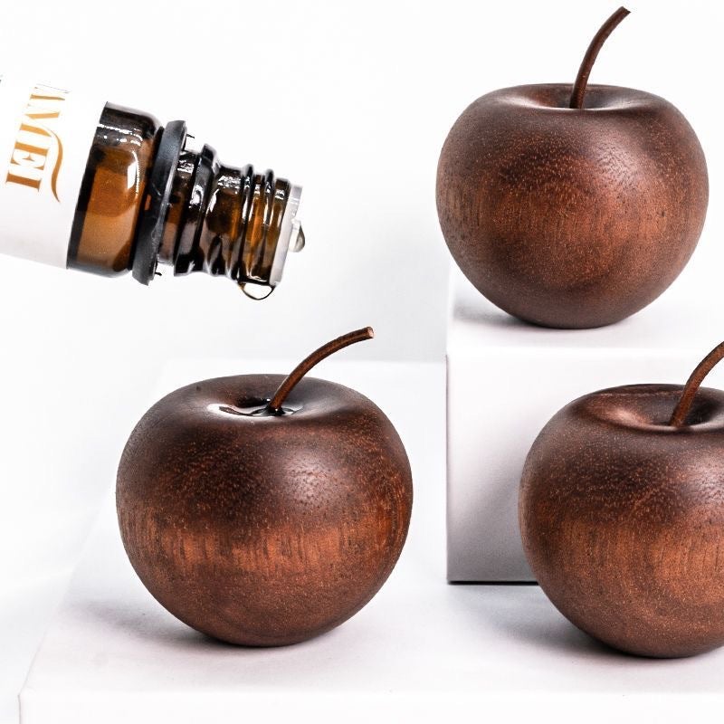 موزع عطر تفاح من الخشب الصلب، زينة خشبية طبيعية برائحة متطايرة، موزع عطور تفاح خشبي صغير لزينة داخل السيارة والمنزل والمكتب - Image 3