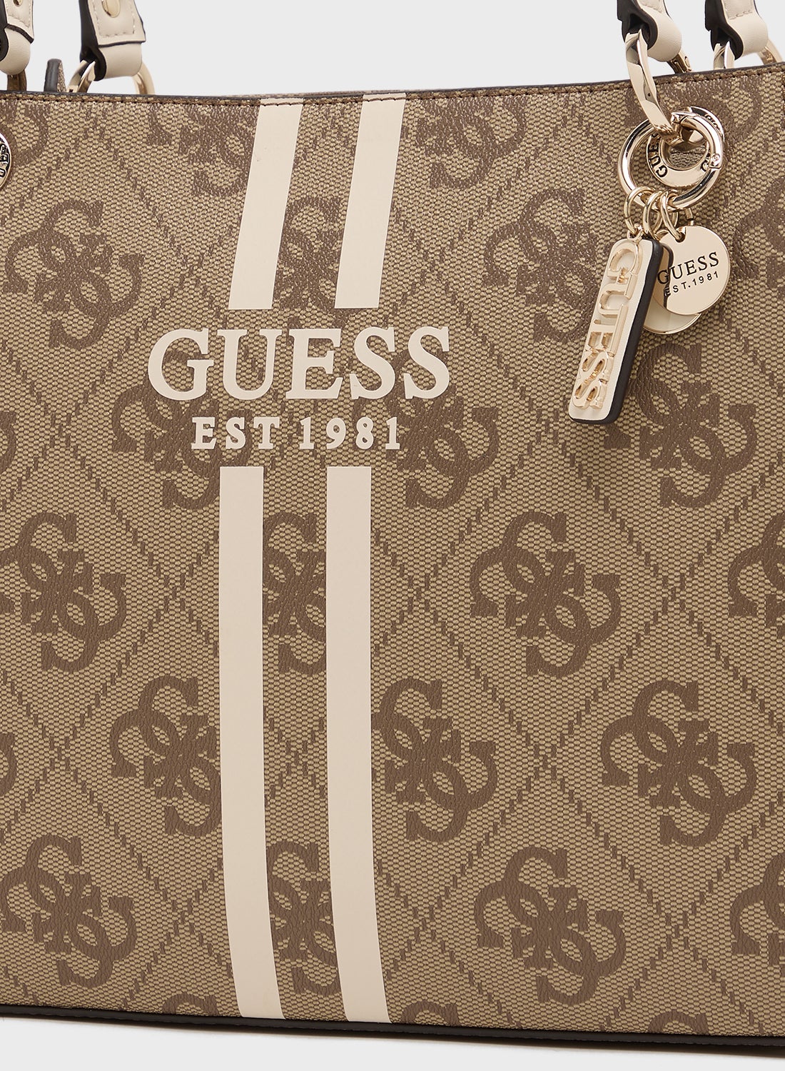 نويل الثانية توت