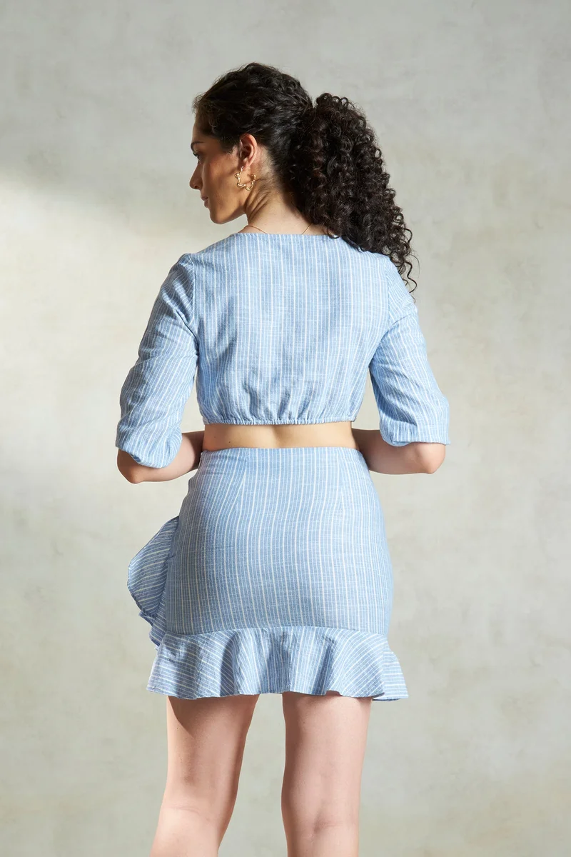 Virgio Cotton Twisted Daywear Print Stripe Crop Shirts for Women