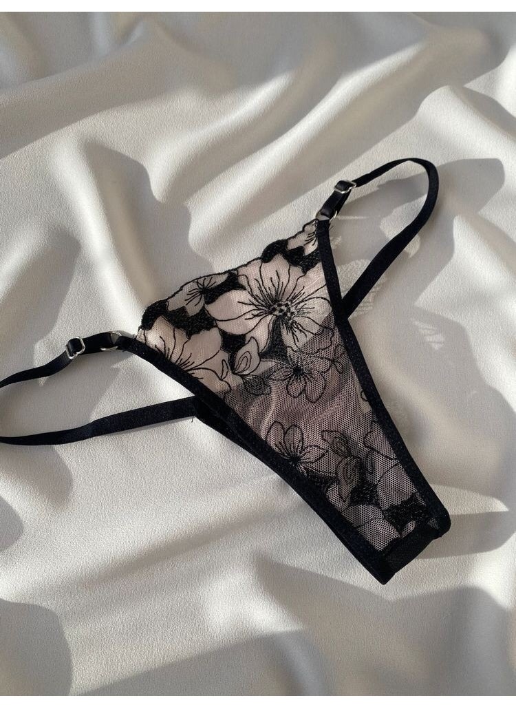 La Linaa Blackrose Women's Floral Bralette Set  - Image 2