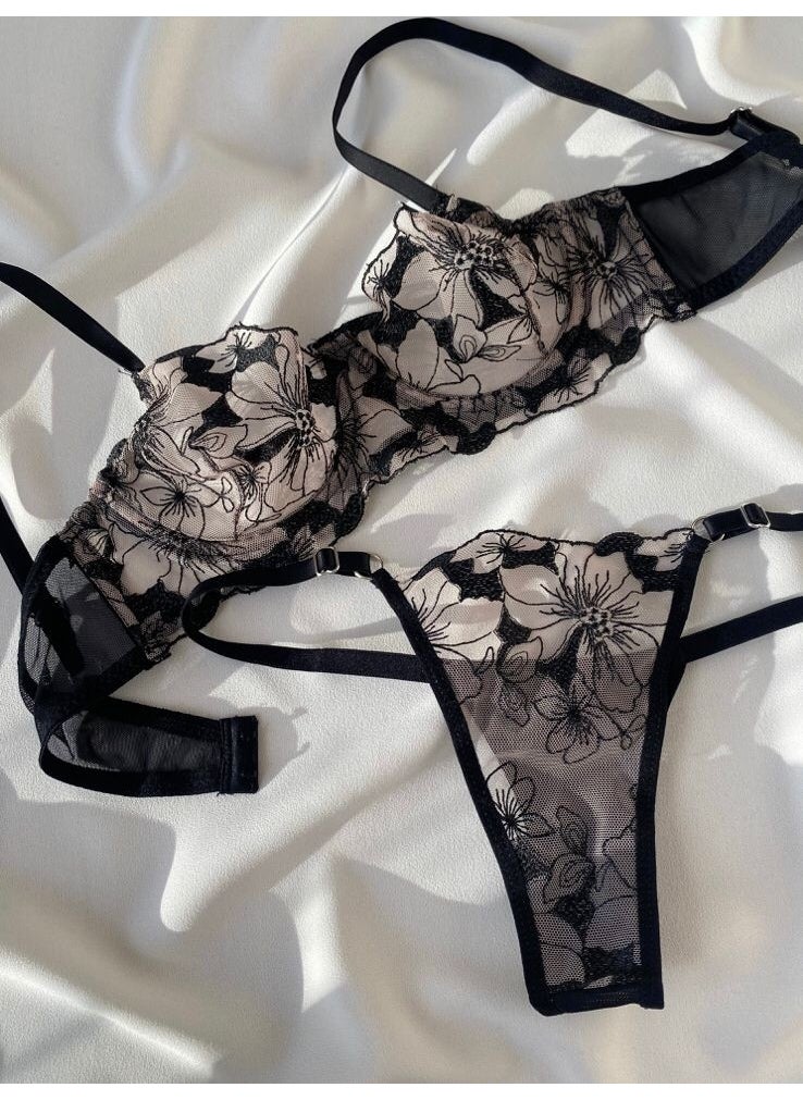 La Linaa Blackrose Women's Floral Bralette Set  - Image 3