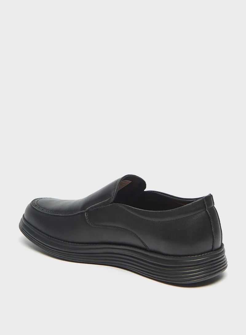 Le Confort Casual Slip Ons Loafers