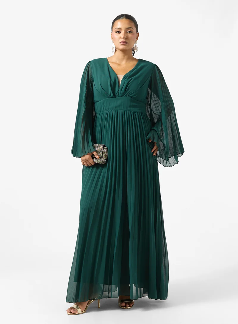 Khizana  Plus Size Bell Sleeve Dress With Pleats for Women | Best Price UAE