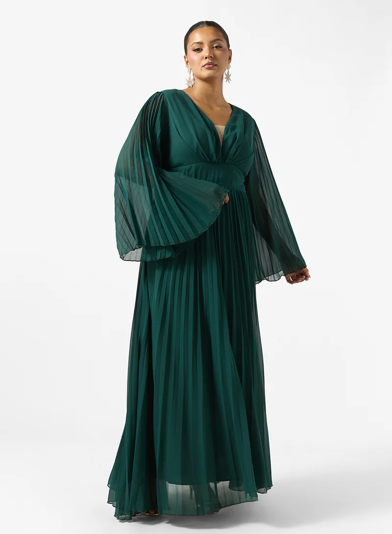 Plus Size Bell Sleeve Dress With Pleats
