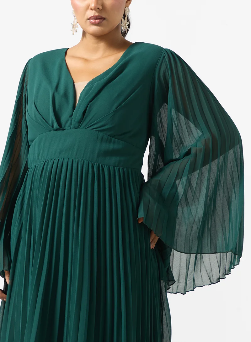Khizana  Plus Size Bell Sleeve Dress With Pleats for Women | Best Price UAE