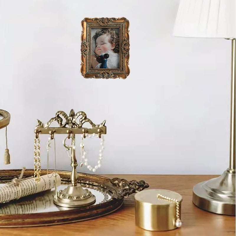 VINLIFE VINLIFE Vintage Picture Frames 2.5 x 3.5 Wallet Size Picture Frames Small Picture Frames 2.5 x 3.5 Antique Frames Gallery Wall Art  Bronze Gold  - Image 4