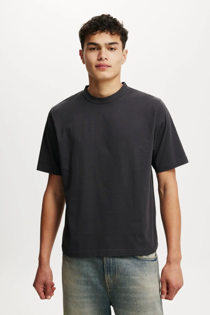 كوتون اون Cropped Fit T-Shirt