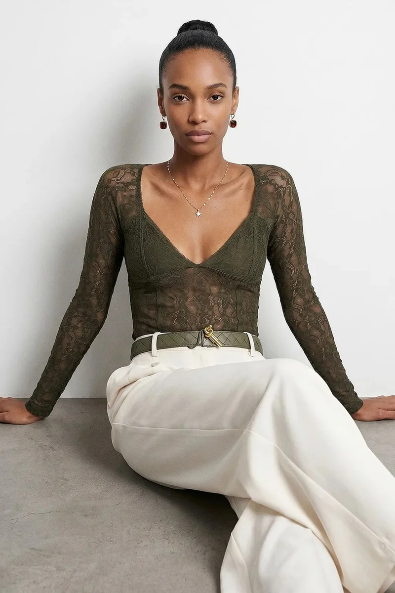 ديلفين DILVIN Women’s Lace V-neck Long-sleeve Top