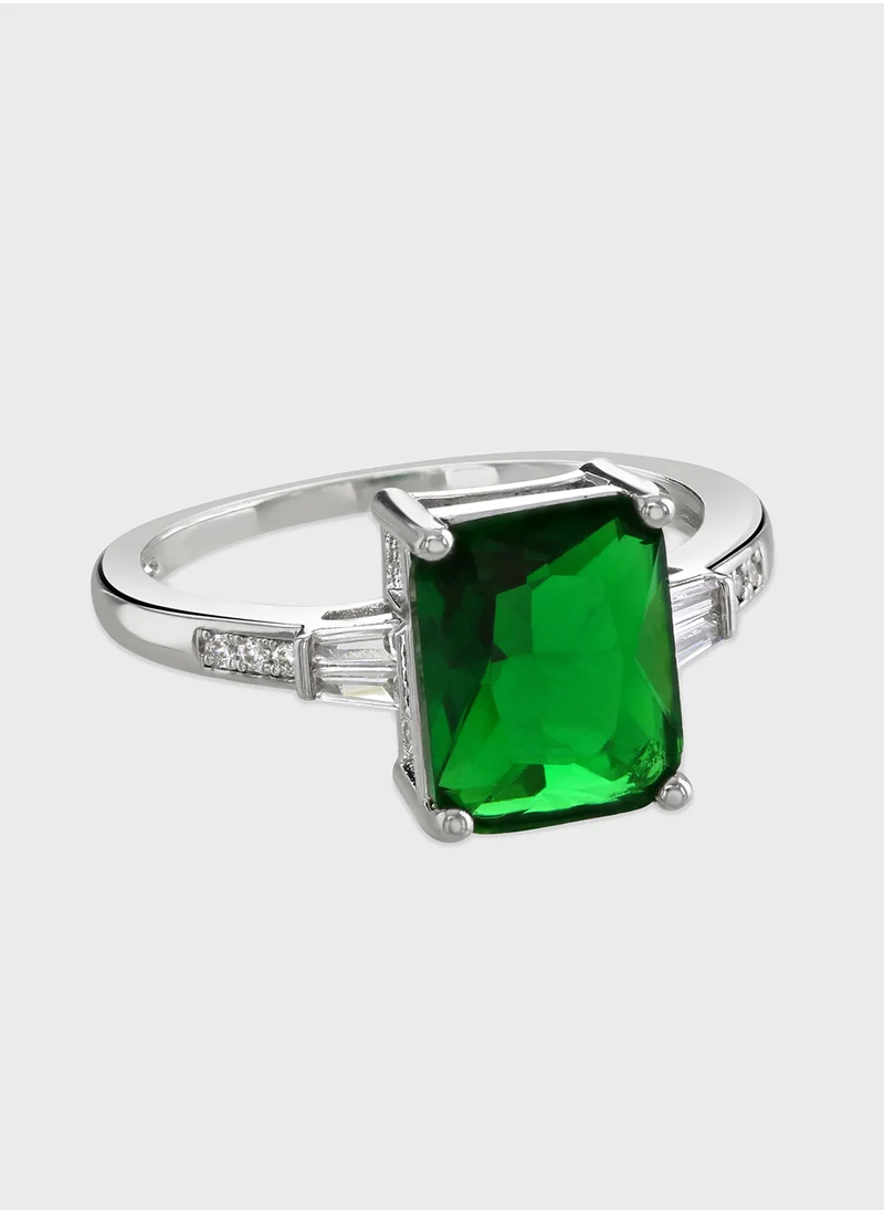 BUCKLEY LONDON Emerald Baguette With Tapered Ring