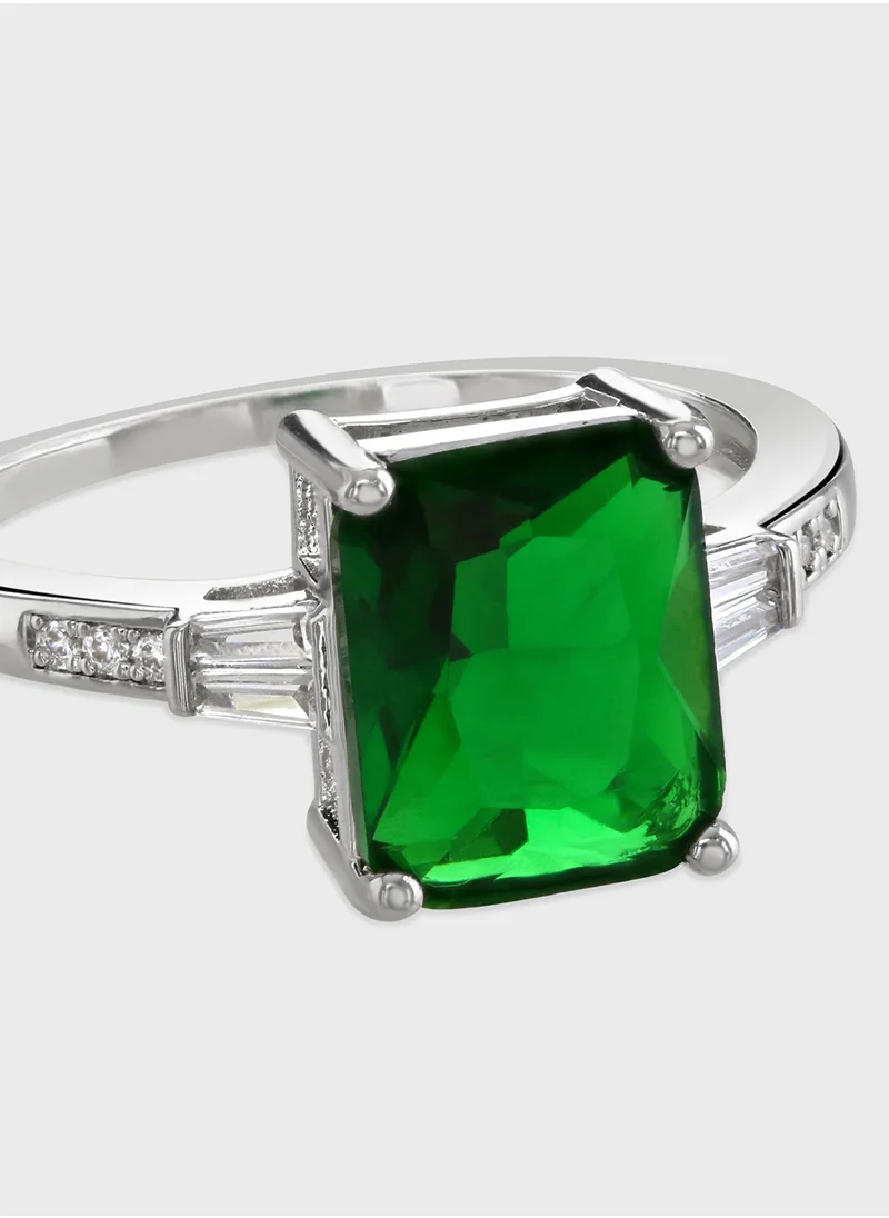 BUCKLEY LONDON Emerald Baguette With Tapered Ring