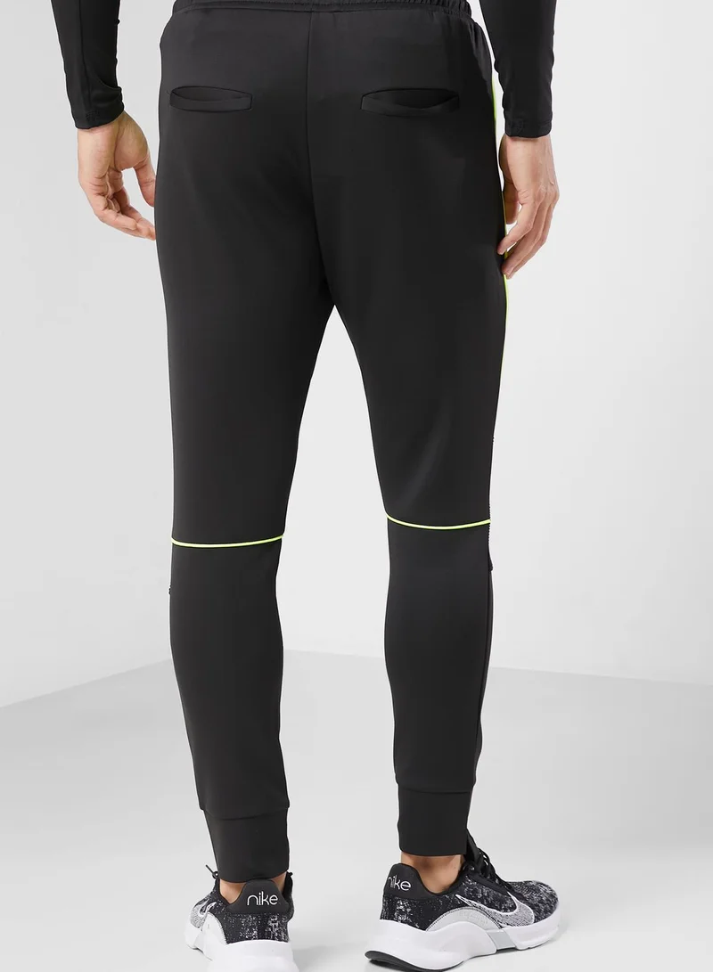 FRWD Hybrid Pants