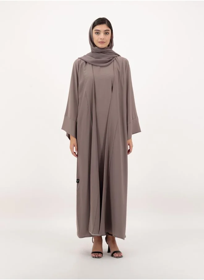 Meem by Mariyah Front open abaya with inner