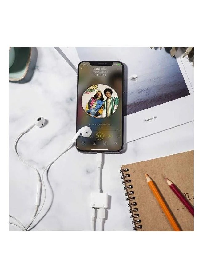 LIXES - Apple MFi Certified Lightning to 3.5mm Headphones Dongle Jack Adapter for iPhone Fonemax 2 in 1 Headphone Adapter and Aux Audio Adapter& Charger Cable Splitter Compatible for iPhone,iPad - Image 1