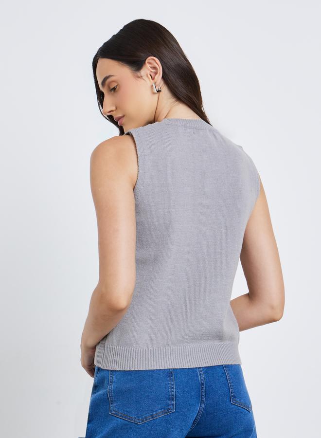 Styli Knitted Sleeveless Buttoned Waistcoat - Image 4