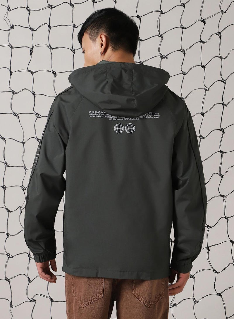 Hubberholme Men's Dark Green 100% Polyester Printed Oversized Jacket - Image 3