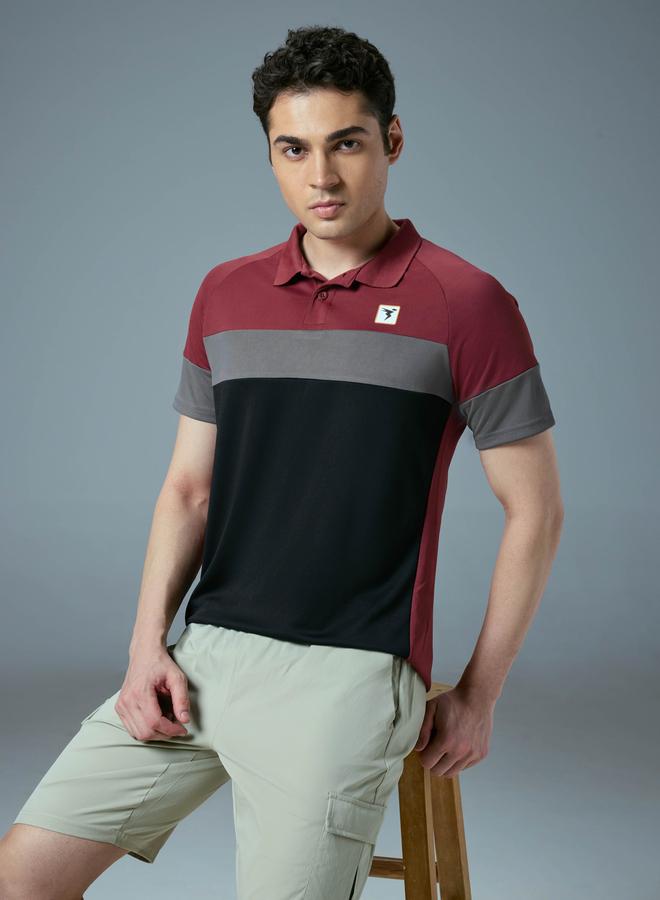 تكنوسبورت تيشيرت بولو بأكمام قصيرة بقصة ضيقة وتصميم كتل الألوان من تكنوسبورت - Image 3