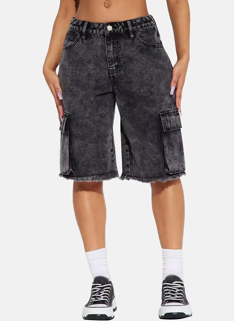 YUNIQEE Black Regular Fit Low-Rise Cargo Styles Shorts