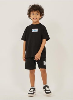 Styli Badge Detail Drawstring Waist Shorts with Side and Back Pockets  - Image 2