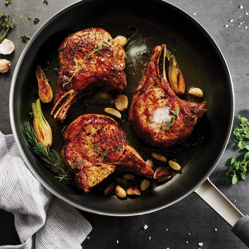 Tramontina Professional Fusion 14-Inch Non Stick Extra Large Frying Pan, Heavy-Gauge Aluminum Skillet with Reinforced Nonstick Coating, Dishwasher and Oven Safe - Image 3
