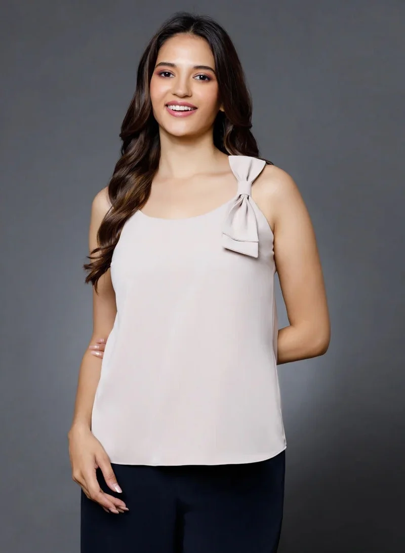 Zigzag Side Bow Detailed Beige Top