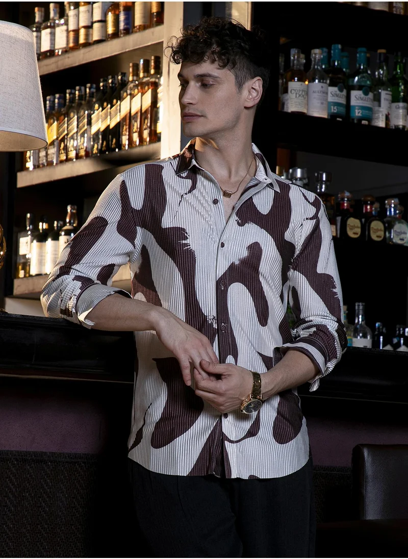 Campus Sutra Men's Chocolate Brown & Daisy White Contour-Lines Pleated Shirt