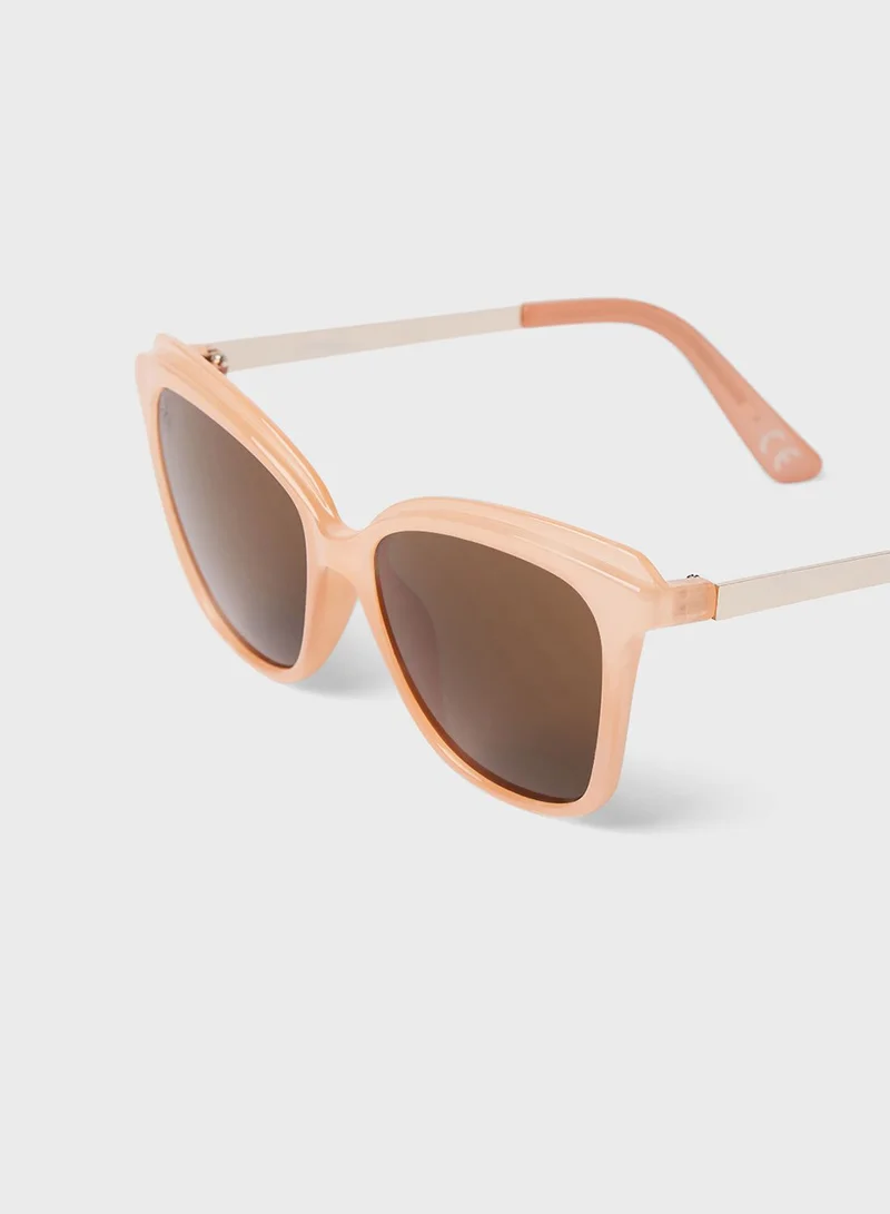 Jeepers Peepers Square Sunglasses
