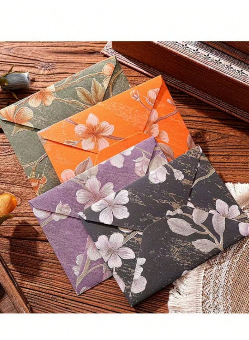 30pcs high-end vintage floral envelopes (beige) is decorated with embossed gold foil. The floral pattern features a 3D textured design and is perfect for weddings, Christmas, anniversaries, birthdays, New Year's Day, Valentine's Day, and other occasions, as well as everyday use. Made of high-quality paper, they're suitable for everyone. (Due to paper cutting, the placement of the flowers may be random.) - Image 5