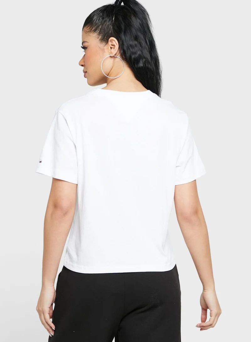 TOMMY JEANS Crew Neck Logo T-Shirt