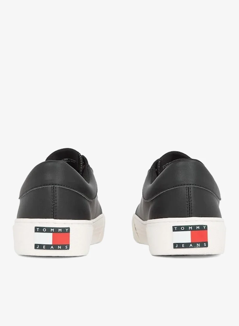 TOMMY JEANS VULCANISED SKATE DERBY TRAINERS
