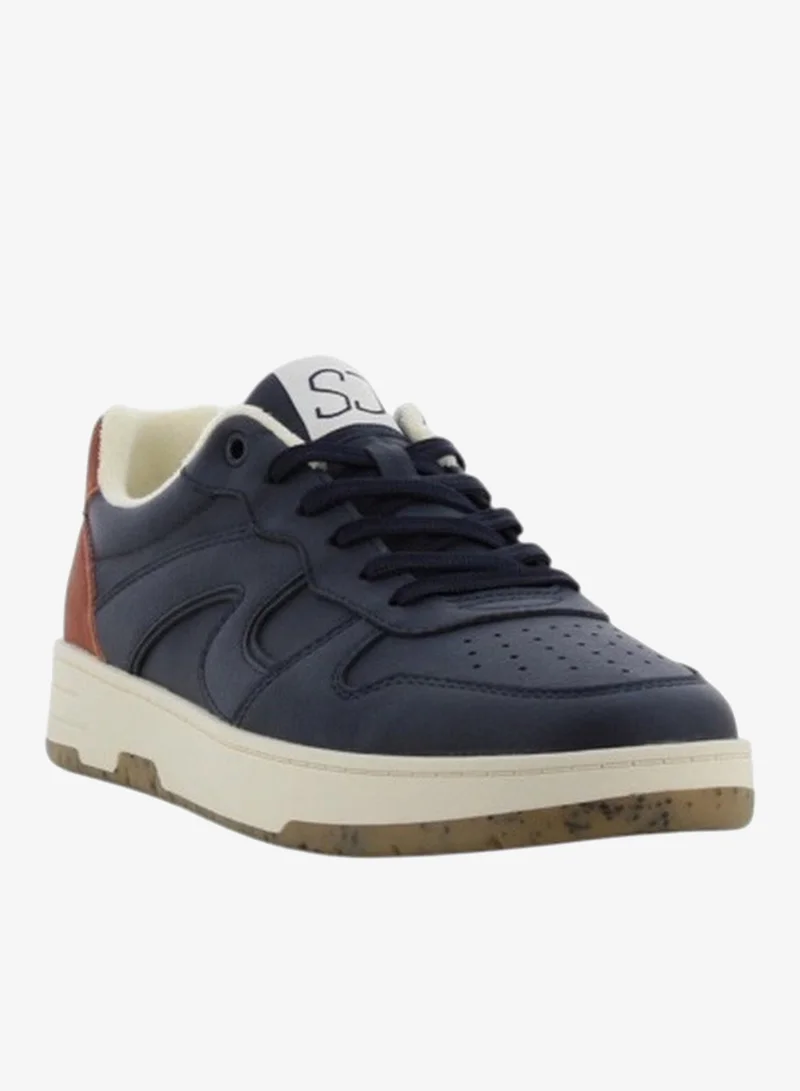 اس جي أحذية رياضية رجالية  بنعل خارجي بنمط شبكي مع إغلاق برباط