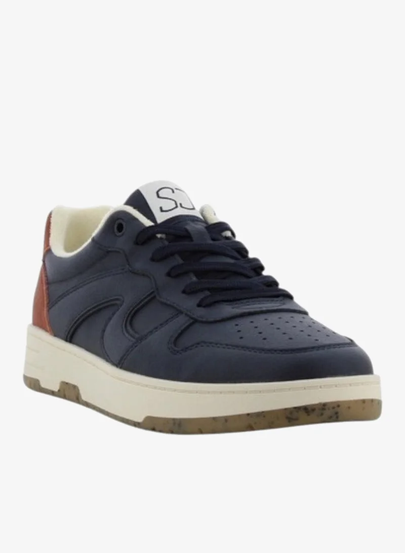 اس جي أحذية رياضية رجالية  بنعل خارجي بنمط شبكي مع إغلاق برباط