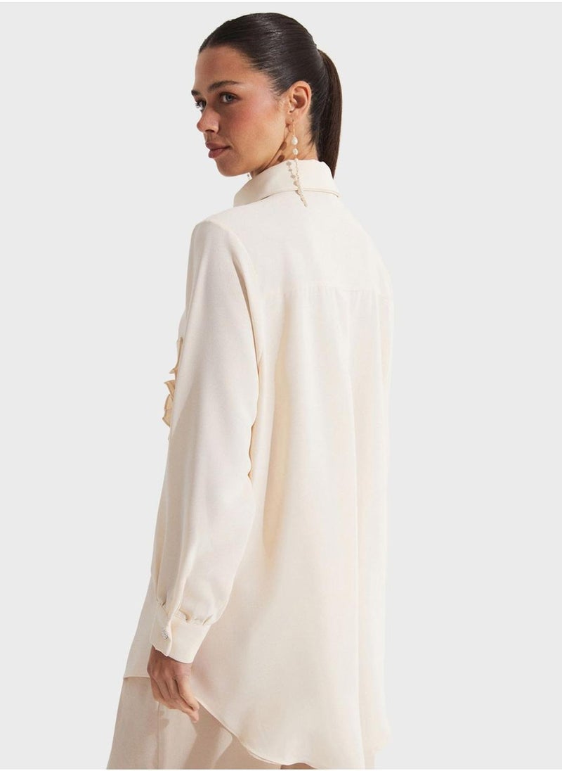 جون قميص بأزرار وتفاصيل كشكش - Image 2