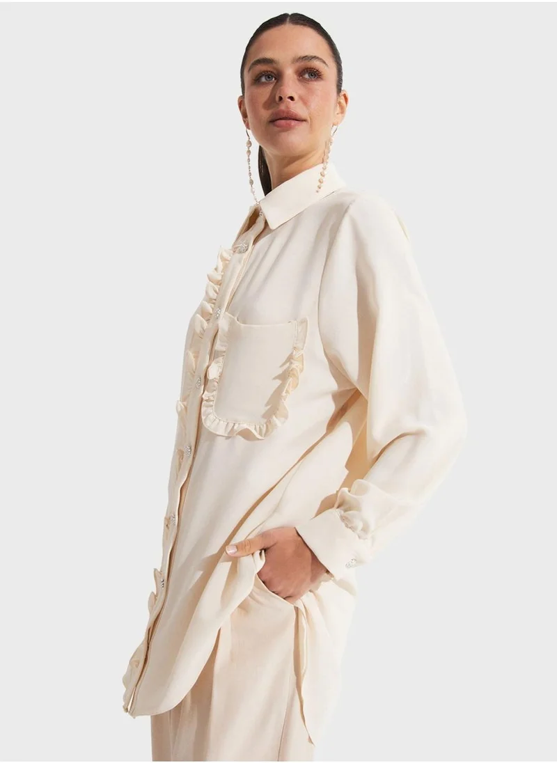 جون Ruffel Detail Button Down Shirt